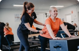 Professional Doctor at Maroondah Osteo helping a child